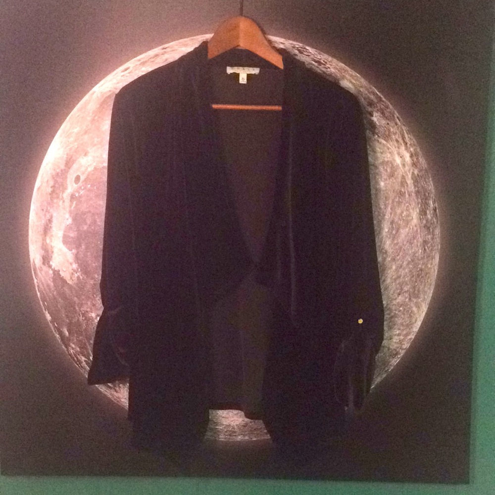 CHAUS Black stretch velvet jacket